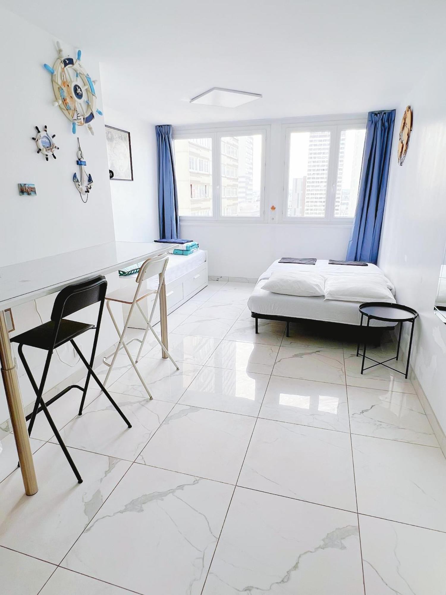 Apartment Near Subway And Supermarket Paříž Exteriér fotografie